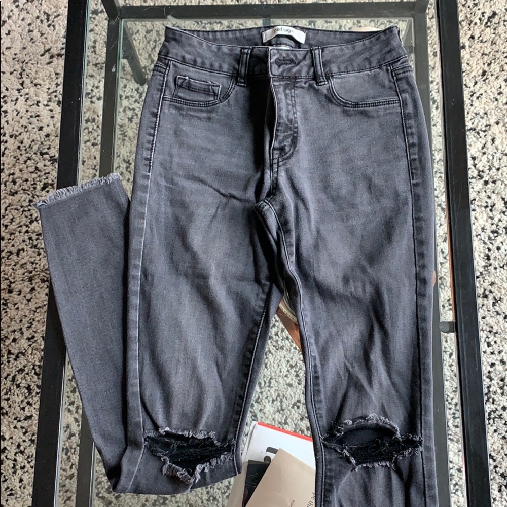 Black raw hem jeans